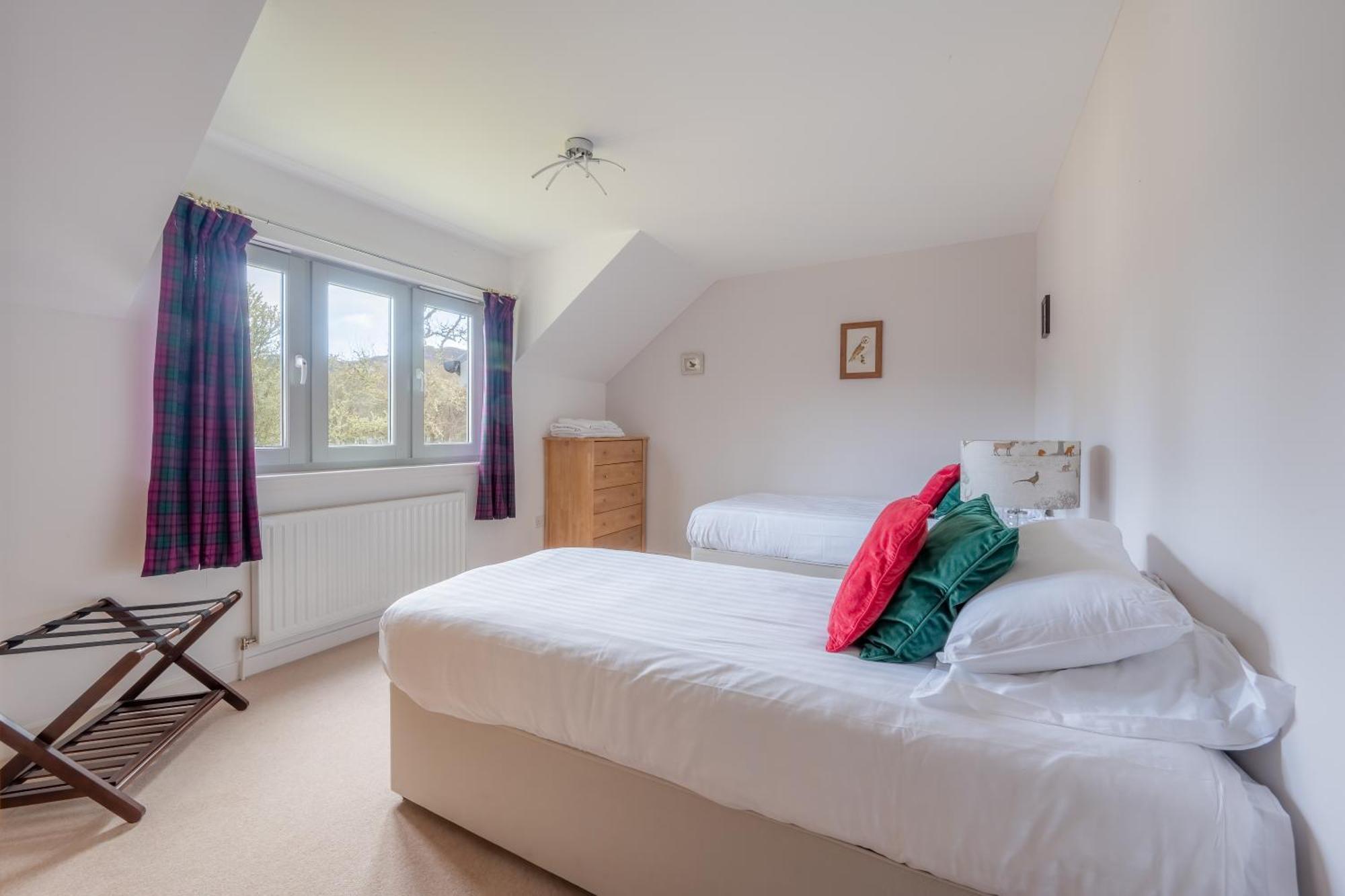 Abbey Holidays Loch Ness Luxury Self Catering 2 Bedroom Cottages Fort Augustus Kamer foto